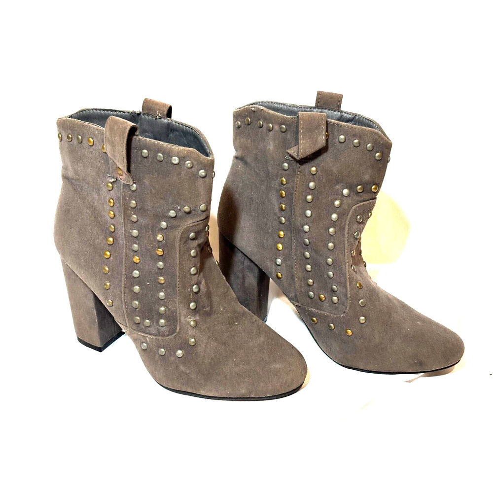 Women's 6-7 Studded Booties Ankle Boots gray faux suede block heel cowgirl party